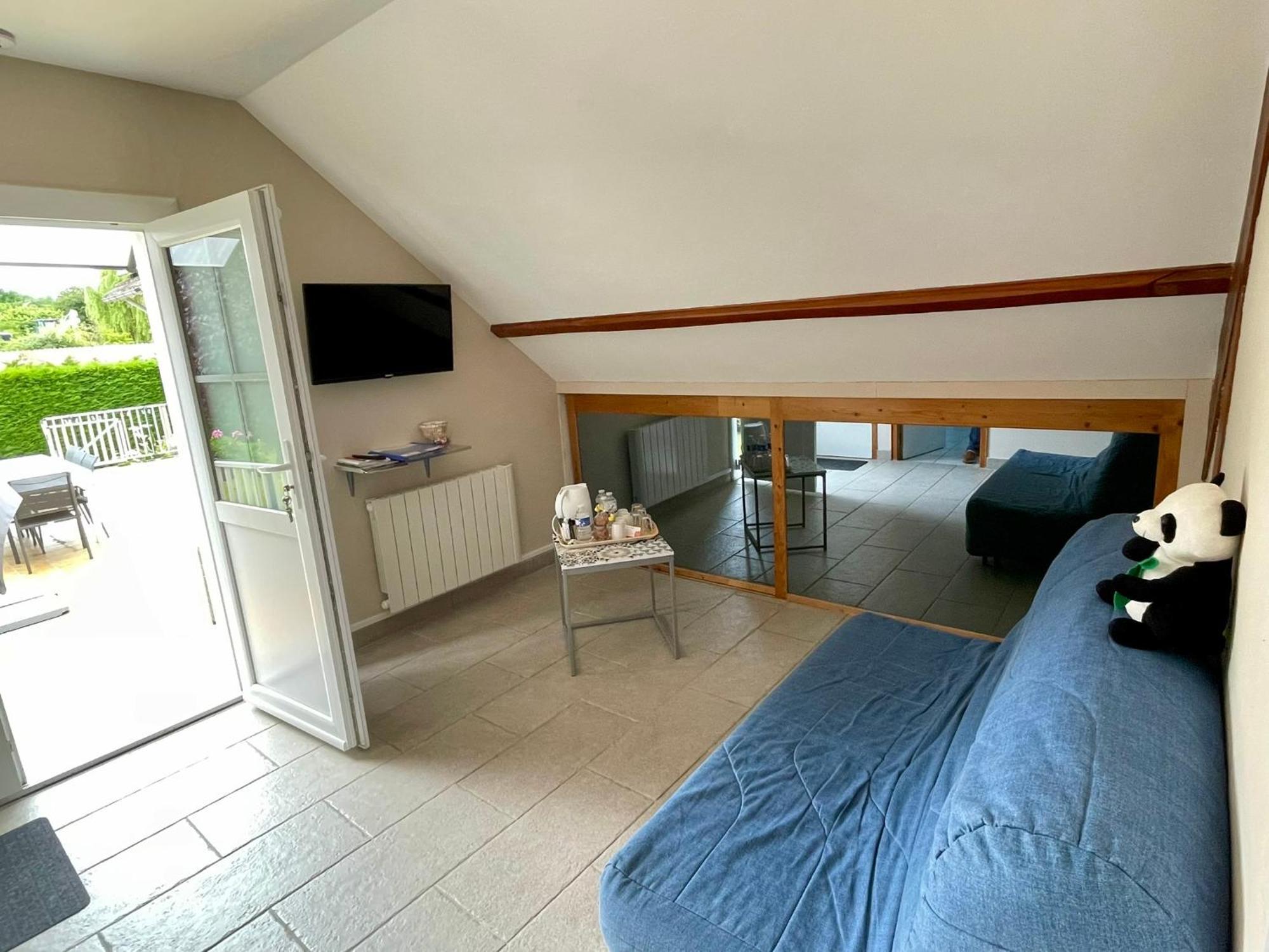 Au Nom Des Dames, Maison Et Table D'Hotes, Pres De Chenonceau Et Du Zoo De Beauval Faverolles-sur-Cher Rum bild